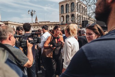 Milan, İtalya - Haziran 2023: Silvio Berlusconi 'nin Milano Katedrali, Duomo' da devlet cenazesi