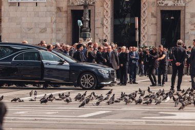 Milan, İtalya - Haziran 2023: Silvio Berlusconi 'nin Milano Katedrali, Duomo' da devlet cenazesi