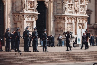 Milan, İtalya - Haziran 2023: Silvio Berlusconi 'nin Milano Katedrali, Duomo' da devlet cenazesi