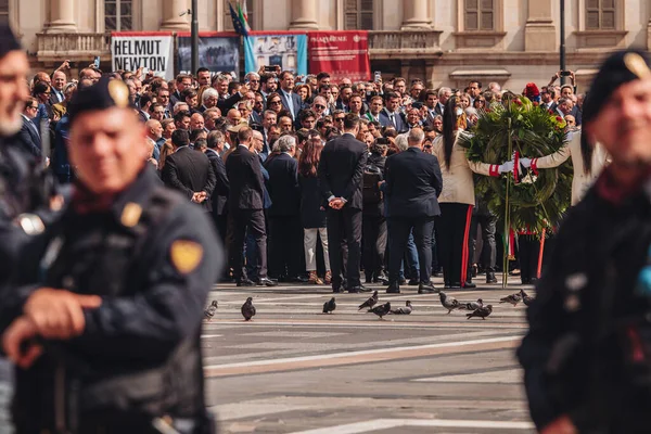 Milan, İtalya - Haziran 2023: Silvio Berlusconi 'nin Milano Katedrali, Duomo' da devlet cenazesi