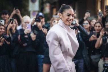 Milano, İtalya - 23 Eylül 2023: Milano Moda Haftasında Attico İçin Elodie