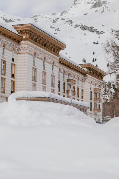 Maloja Ελβετία Μάρτιος 2024 Αρχιτεκτονική Του Κομψού Maloja Palace Hotel — Φωτογραφία Αρχείου