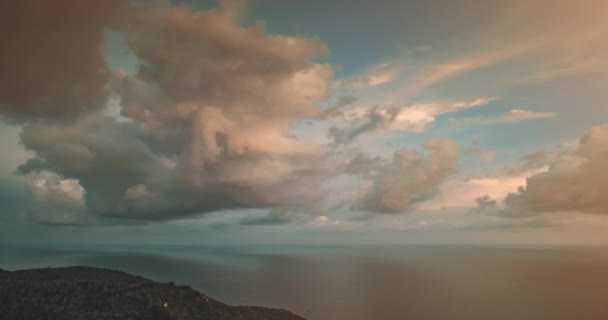 Niebo Lotnicze Zachód Słońca Timelapse Chmury Złotej Godzinie Niesamowity Widok — Wideo stockowe