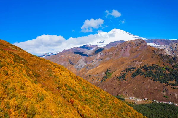Όρος Έλμπρους Είναι Ψηλότερη Και Πιο Εξέχουσα Κορυφή Βουνού Στη — Φωτογραφία Αρχείου