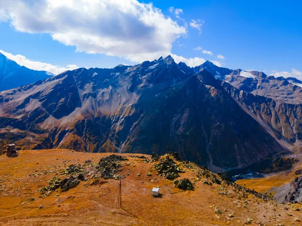 Hegyek Elbrus Hegy Térségében Oroszország Európa Legmagasabb Hegycsúcsa — Stock Fotó