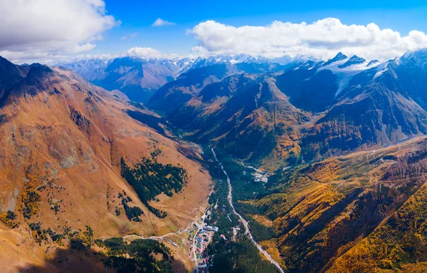 Hegyek Elbrus Hegy Térségében Oroszország Európa Legmagasabb Hegycsúcsa — Stock Fotó