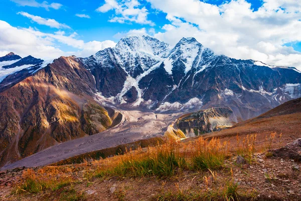 Donguzorun Donguz Orun Babis Mta Uma Montanha Monte Elbrus Cáucaso — Fotografia de Stock