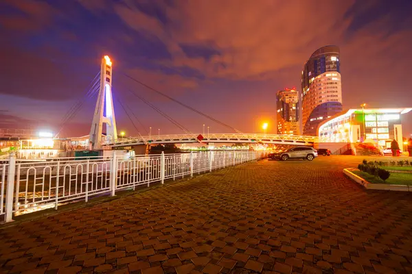 Kisses Bridge Kuban River Krasnodar City Night Krasnodar Largest City — Stock Photo, Image