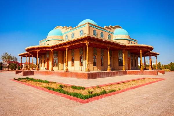 Bellezza Vecchia Moschea Nel Centro Della Città Urgench Uzbekistan — Foto Stock