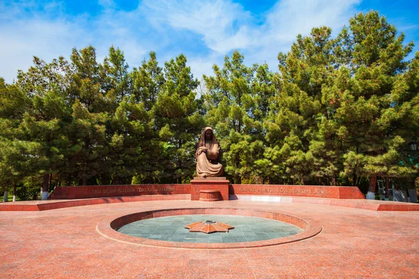 Samarkand Oezbekistan April 2021 Mourn Mother Wwii Monument Het Centrum — Stockfoto