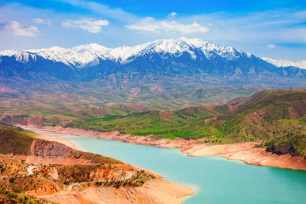 Montanhas Pamir Vista Reservatório Água Hisorak Perto Cidade Shahrisabz Uzbequistão — Fotografia de Stock