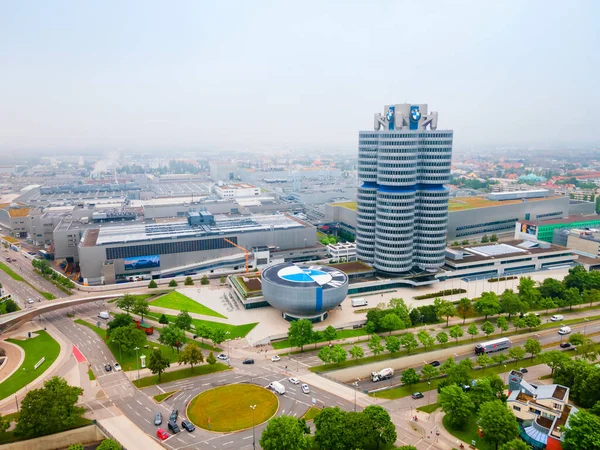 Мюнхен Германия Июля 2021 Года Музей Bmw Панорамным Видом Автомобильный — стоковое фото