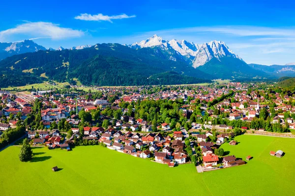 Garmisch Partenkirchen Zugspitze Mountain Aerial Panoramic View Garmisch Partenkirchen Alpine — Stock Photo, Image