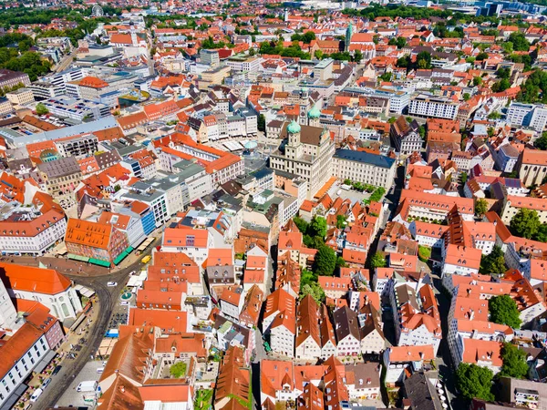 アウグスブルク旧市街の空中パノラマビュー オーギュスブルクは バイエルン州スワビア ドイツ の都市です — ストック写真