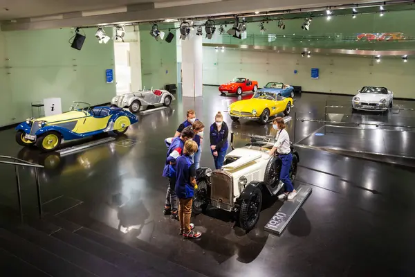Мюнхен Німеччина Липня 2021 Року Інтер Музею Bmw Автомобільний Музей — стокове фото