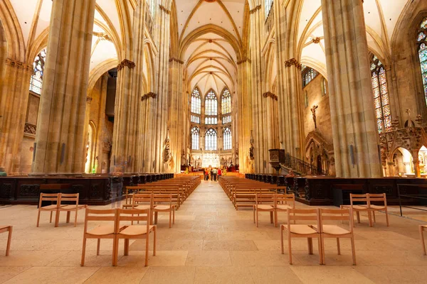 Regensburg Niemcy Lipca 2021 Wnętrze Katedry Regensburgu Lub Kościoła Piotra — Zdjęcie stockowe