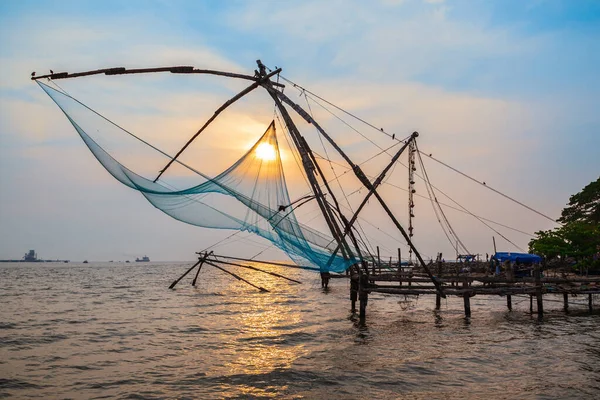 Китайские Рыболовные Сети Чеена Вала Являются Одним Видов Стационарных Подъемных — стоковое фото