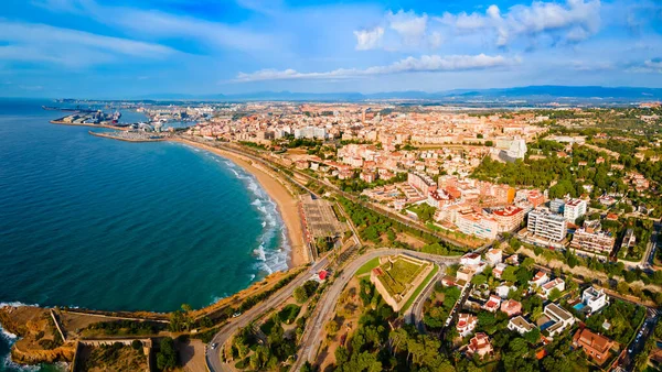 Tarragona Miasto Plaża Panoramiczny Widok Powietrza Tarragona Miasto Portowe Położone — Zdjęcie stockowe