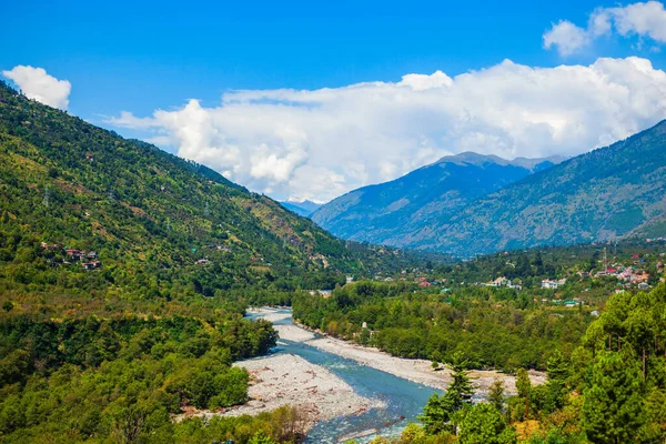 Hindistan Himachal Pradesh Eyaleti Manali Kullu Kasabası Arasındaki Beas Nehri — Stok fotoğraf