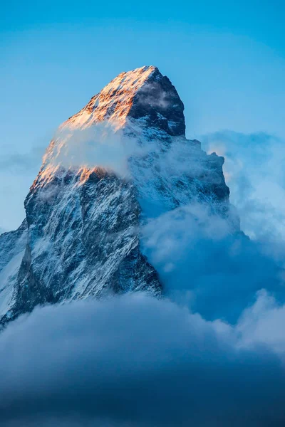 Pasmo Górskie Matterhorn Alp Położone Między Szwajcarią Włochami Zachodzie Słońca — Zdjęcie stockowe