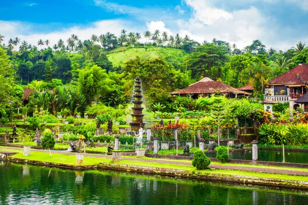 Wasserpark Tirta Gangga Auf Der Insel Bali Indonesien — Stockfoto
