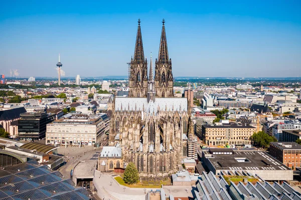 ケルン大聖堂 ドイツ ケルンの空中パノラマビュー ストック写真