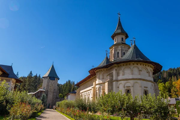 ルーマニア モルドヴィタ ルーマニアのモルドヴィタ修道院 ブコビナ南部のルーマニア正教会修道院の一つ — ストック写真