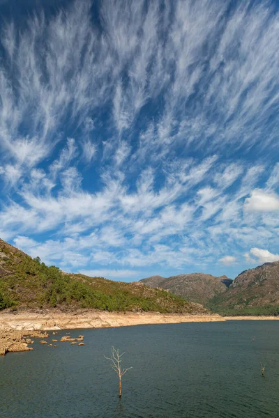 Vilarinho Das Furnas Damm Geres Národní Park Portugalsko — Stock fotografie