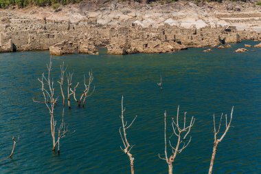 Old ruins of Vilarinho das Furnas, was a village, located in Campo de Geres, Terras de Bouro, on margins of River Homem, in 1972, it was intentionally submerged.