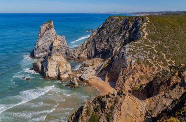 Praia da Ursa (Ursa Sahili), Portekiz, Lizbon yakınlarındaki Sintra 'da.