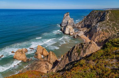 Praia da Ursa (Ursa Sahili), Portekiz, Lizbon yakınlarındaki Sintra 'da.