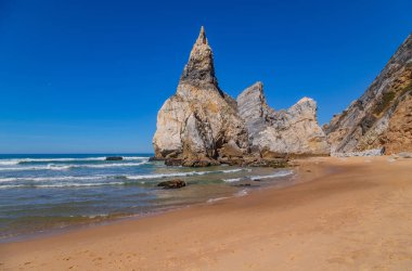 Praia da Ursa (Ursa Sahili), Portekiz, Lizbon yakınlarındaki Sintra 'da.