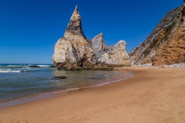 Praia da Ursa (Ursa Sahili), Portekiz, Lizbon yakınlarındaki Sintra 'da.