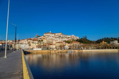 Coimbra, Portekiz: Portekiz 'in batısındaki Coimbra kentinin mimarisi