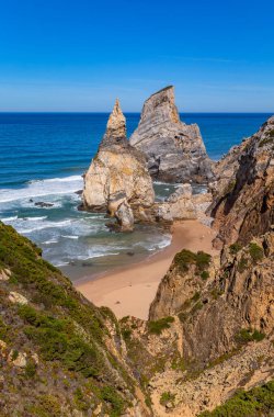 Praia da Ursa (Ursa Sahili), Portekiz, Lizbon yakınlarındaki Sintra 'da.