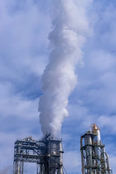 Дымовые Трубы Бумажной Фабрике Провинции Понтеведра Галиция Испания — стоковое фото
