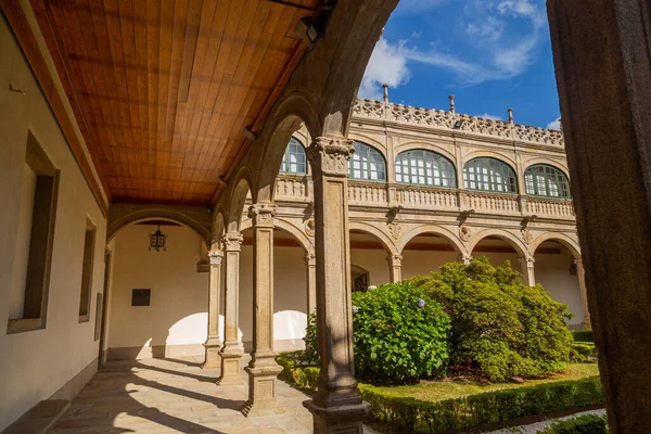 stock image Santiago de Compostela, Galicia, Spain: the old city (UNESCO World Heritage Site), 16th century Fonseca college built by archbishop Alonso de Fonseca