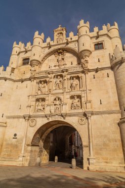 Burgos, İspanya: Burgos, İspanya 'da 14. yüzyıl Santa Maria Kemeri