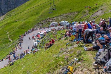 Col du Tourmalet, Fransa: Pyerenees dağlarındaki Col du Tourmalet 'in tepesinde Fransa Bisiklet Turu' nun 6.