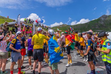 Col du Tourmalet, Fransa: Pyerenees dağlarındaki Col du Tourmalet 'in tepesinde Fransa Bisiklet Turu' nun 6.