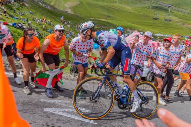 Col du Tourmalet, Fransa: Julian Alaphilippe Pyerenees dağlarındaki Col du Tourmalet yoluna tırmandı..