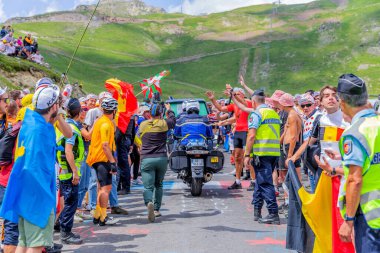 Col du Tourmalet, Fransa: Pyerenees dağlarındaki Col du Tourmalet 'in tepesinde Fransa Bisiklet Turu' nun 6.