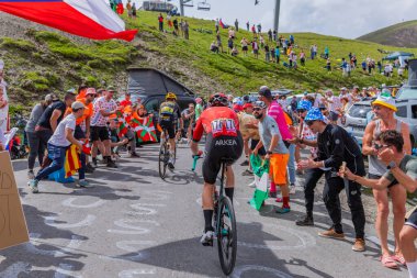 Col du Tourmalet, Fransa: Matis Louvel Pyerenees dağlarındaki Col du Tourmalet yoluna çıktı..