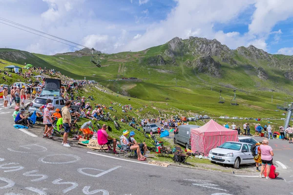 Col du Tourmalet, Fransa: Pyerenees dağlarındaki Col du Tourmalet 'in tepesinde Fransa Bisiklet Turu' nun 6.