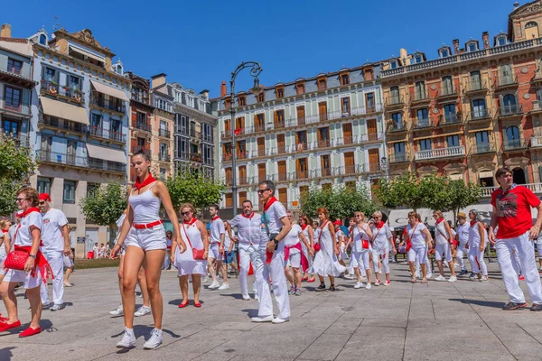 Pamplona Spain People Celebrate San Fermin Festival Traditional White Abd — 图库照片
