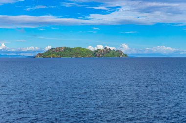 Yasawa Adaları, Fiji Naviti Adaları kıyı şeridi manzarası. Bu takımada yaklaşık 20 volkanik adadan oluşur.