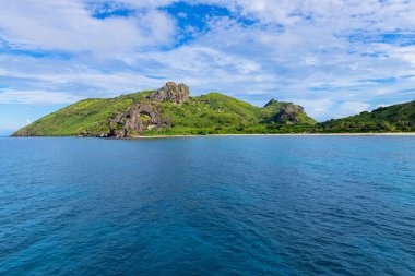 Yasawa Adaları, Fiji Naviti Adaları kıyı şeridi manzarası. Bu takımada yaklaşık 20 volkanik adadan oluşur.