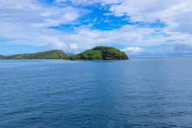 Yasawa Adaları, Fiji Naviti Adaları kıyı şeridi manzarası. Bu takımada yaklaşık 20 volkanik adadan oluşur.