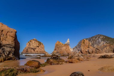 Praia da Ursa (Ursa Sahili), Portekiz, Lizbon yakınlarındaki Sintra 'da.