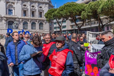 Porto, Portekiz: 1 Mayıs 'ın Kutlaması ve Protestosu Portekiz' de, İşçi Bayramı 'nda, Porto, Portekiz' de